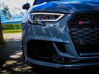 Gebraucht Audi RS3 Ambiente 400 PS (294 kW) 2018 Grau Limousine