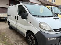 Gebraucht Opel Vivaro 120 PS (88 kW) 2002 Weiß Van / Kleinbus