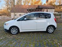 Gebraucht Mitsubishi Colt 95 PS (69 kW) 2011 Weiß Kleinwagen