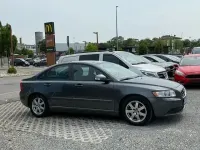 Gebraucht Volvo S40 Kinetic 114 PS (83 kW) 2010 Grau Limousine