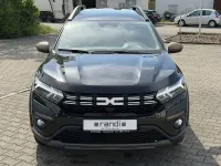 Gebraucht Dacia Jogger Extreme 141 PS (103 kW) 2025 Schwarz Van / Kleinbus