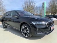 Gebraucht Skoda Superb LAURIN & KLEMENT 150 PS (110 kW) 2024 Ebony schwarz metallic (metallic) Kombi