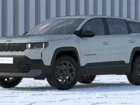 Neu Jeep Compass 145 PS (106 kW) 2026 Antarctica weiß metallic SUV