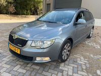 gebraucht Skoda Superb 1.6 TDI GreenLine NAVI/KLIMAAUT./PDC