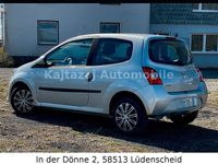 Gebraucht Renault Twingo Dynamique 76 PS (55 kW) 2007 Silber Kleinwagen