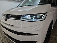 Gebraucht VW Multivan Edition 204 PS (150 kW) 2023 Candyweiß Van