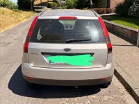 Gebraucht Ford Fiesta 60 PS (44 kW) 2002 Silber Kleinwagen