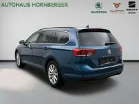 Gebraucht VW Passat Business 150 PS (110 kW) 2020 Aquamarinblau metallic Kombi