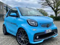 Gebraucht Smart ForTwo Cabrio Brabus 122 PS (89 kW) 2017 Blau Cabrio