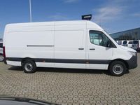 Używany Mercedes Sprinter 170 KM (125 kW) 2025 Biały Van