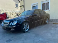Gebraucht Mercedes E220 170 PS (125 kW) 2006 Blau Limousine