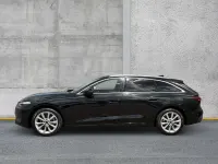 Gebraucht Audi A5 Basis 204 PS (150 kW) 2025 Mythosschwarz metallic Kombi