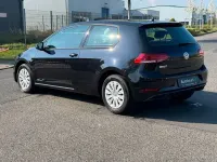 Gebraucht VW Golf VII Trendline 86 PS (63 kW) 2018 Schwarz Limousine