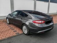 Gebraucht Ford Mondeo Titanium 150 PS (110 kW) 2015 Grau Limousine