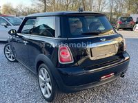 Gebraucht Mini ONE 98 PS (72 kW) 2013 Schwarz Kleinwagen