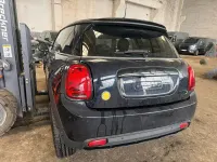 Gebraucht Mini Cooper SE 135 kW (184 PS) 2022 Schwarz Kleinwagen