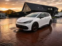 Gebraucht Cupra Born 169 kW (231 PS) 2022 Weiß Kleinwagen
