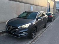 Gebraucht Hyundai Tucson 184 PS (135 kW) 2016 Silber SUV