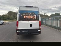 Gebraucht Iveco Daily 118 PS (86 kW) 2017 Weiß Limousine