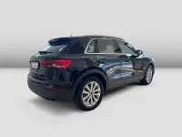 Gebraucht Audi Q3 Comfort 150 PS (110 kW) 2023 Mythosschwarz metallic SUV