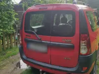 Używany Dacia Logan 2009 Czerwony Sedan/Limuzyna