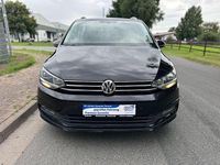 Gebraucht VW Touran Comfortline 150 PS (110 kW) 2016 Schwarz Van / Kleinbus
