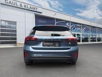 Gebraucht Ford Focus ST-Line 155 PS (114 kW) 2024 Chromablau metallic Limousine
