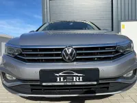 Gebraucht VW Passat Alltrack 200 PS (147 kW) 2023 Silber Kombi