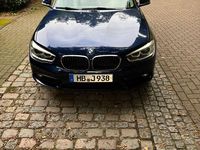 Gebraucht BMW 118 Advantage 136 PS (100 kW) 2017 Blau Kleinwagen