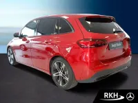 Gebraucht Mercedes B200 Progressive 163 PS (119 kW) 2025 Rot Kleinwagen