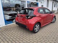 Neu Mazda 2 Exclusive 116 PS (85 kW) 2025 Formal red Limousine