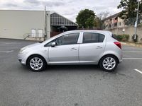 Używany Opel Corsa 80 KM (58 kW) 2008 Srebrny Sedan/Limuzyna