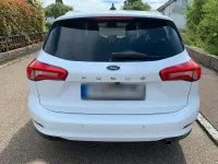 Gebraucht Ford Focus Titanium 182 PS (133 kW) 2020 Weiß Kombi