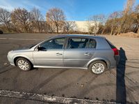 Używany Opel Signum 140 KM (102 kW) 2007 Szary Hatchback