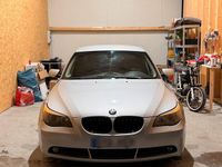 Gebraucht BMW 520 170 PS (125 kW) 2004 Silber Limousine