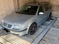 Gebraucht VW Bora 115 PS (84 kW) 2003 Blau Kombi