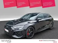 Gebraucht Audi RS3 Sportback Ambiente 400 PS (294 kW) 2023 Mythosschwarz metallic Kleinwagen