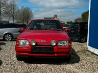 Używany Ford Escort 60 KM (44 kW) 1987 Czerwony Coupe