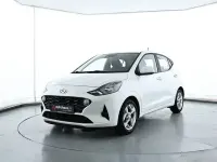 Gebraucht Hyundai i10 Trend 84 PS (61 kW) 2023 Weiß Kleinwagen