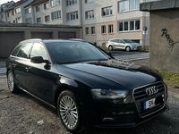 Gebraucht Audi A4 150 PS (110 kW) 2013 Schwarz Kombi