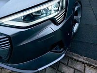 Gebraucht Audi e-tron Ambiente 300 kW (408 PS) 2018 Grau SUV