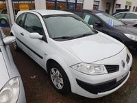 Gebraucht Renault Mégane II Authentique 98 PS (72 kW) 2007 Weiß Limousine