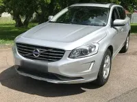 Gebraucht Volvo XC60 Momentum 150 PS (110 kW) 2016 Silber SUV