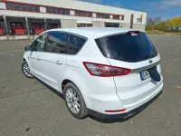 Gebraucht Ford S-MAX Titanium 179 PS (131 kW) 2018 Weiß Van / Kleinbus