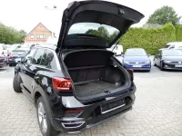 Gebraucht VW T-Roc Sportline 150 PS (110 kW) 2019 Deep black SUV
