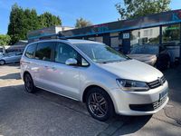 Gebraucht VW Sharan Trendline 116 PS (85 kW) 2017 Reflexsilber metallic Van / Kleinbus