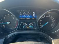 Gebraucht Ford Focus Titanium 120 PS (88 kW) 2016 Schwarz Kombi