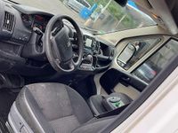 Gebraucht Peugeot Boxer 131 PS (96 kW) 2017 Weiß Van