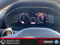 Neu Cupra Leon 150 PS (110 kW) 2025 Midnight black Limousine