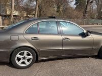 Gebraucht Mercedes 220 170 PS (125 kW) 2007 Braun Limousine